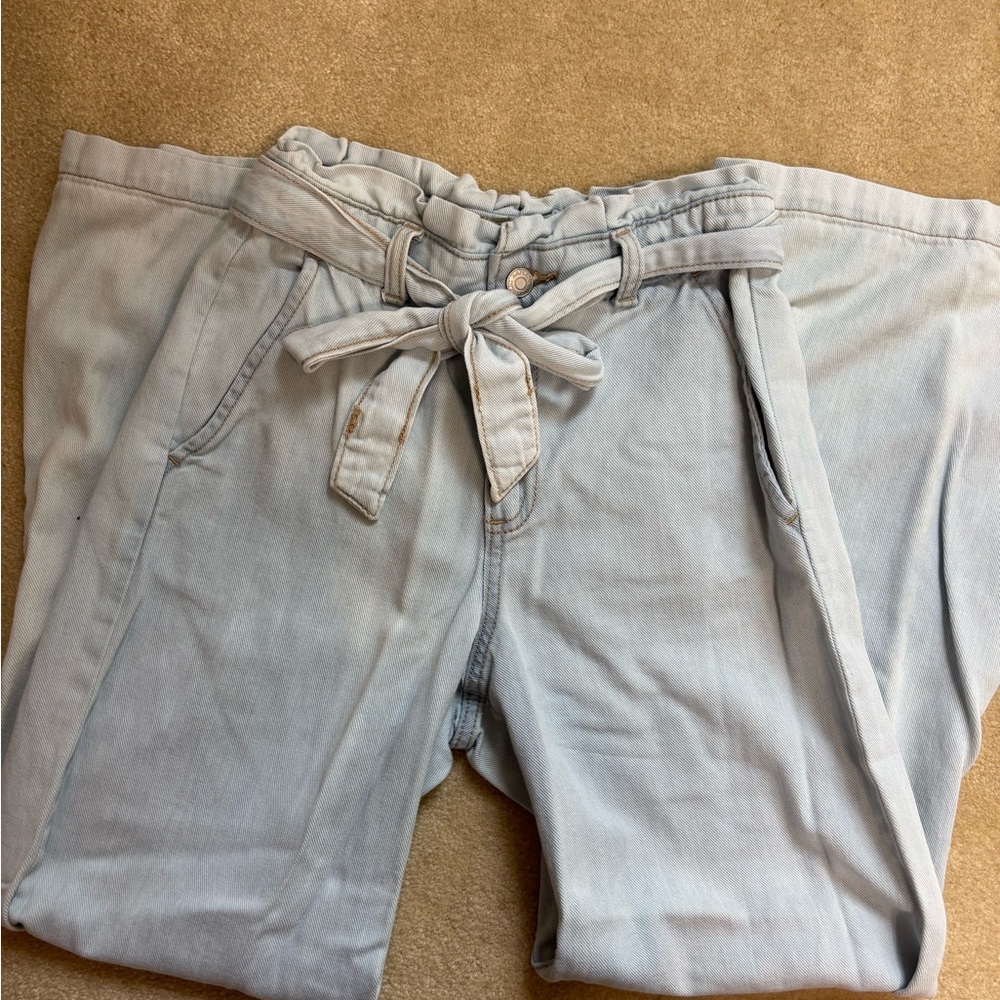 ☀️Banana Republic Blue Flare Wide Leg Jeans with Paper-Bag Waist